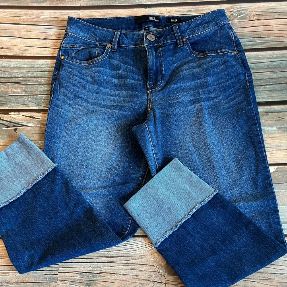 EUC 1822 Denim, crop skinny jeans, sz 10